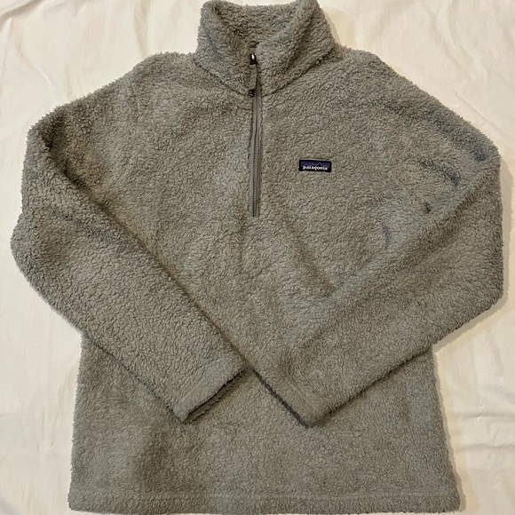 Women’s Size XL Patagonia Zip-Up Fuzzy Jacket - Picture 1 of 3